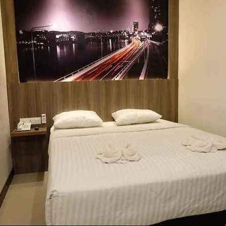 Hotel My Home Sintang Εξωτερικό φωτογραφία